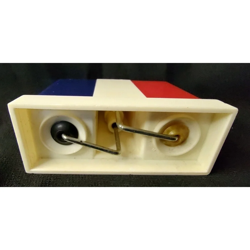 American Bicentennial Push Button Salt Pepper Shaker Patriot Red White Blue 1976